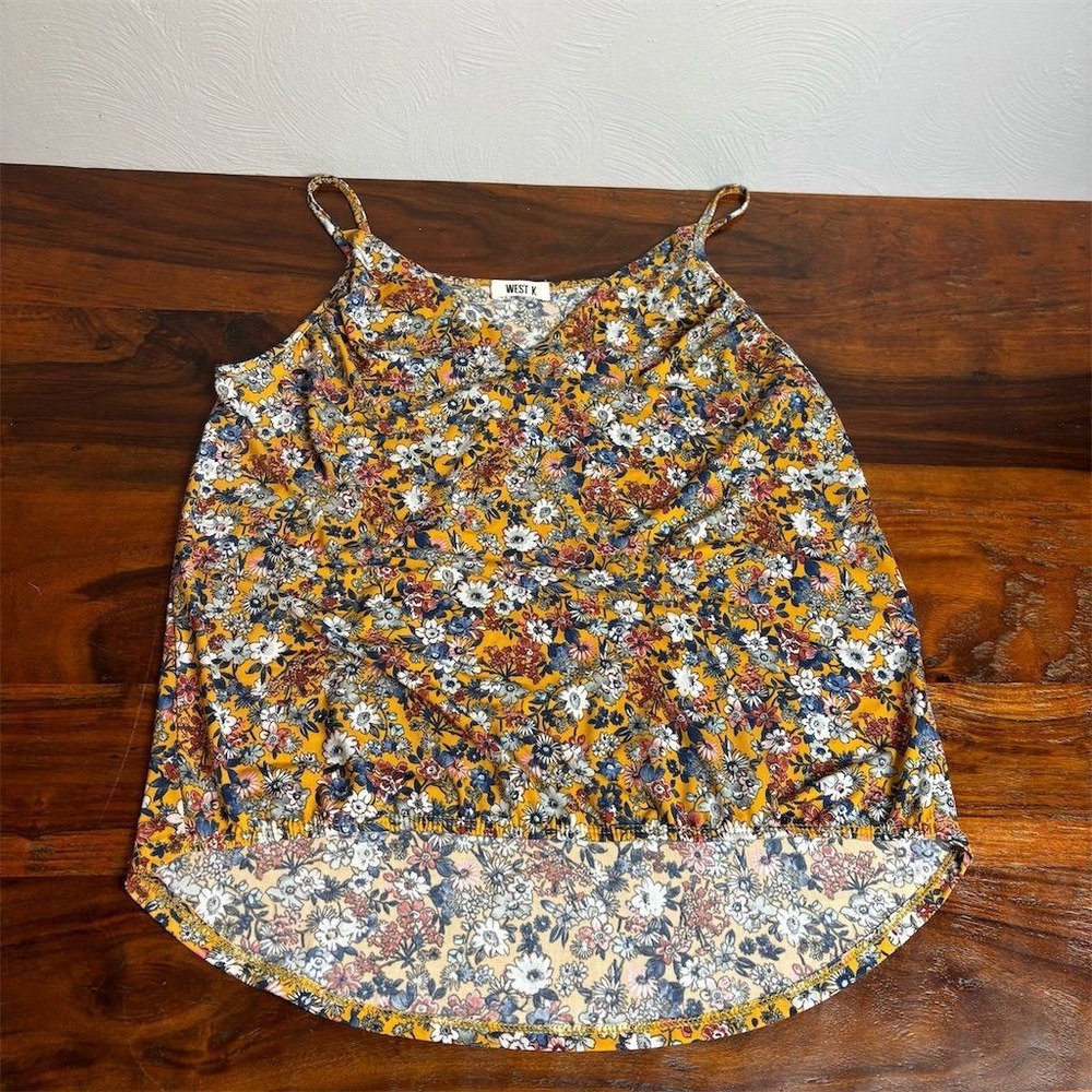 West K Womens Mustard Yellow Floral V-Neck Cami‎ Tank Top Small TU39823-Y6